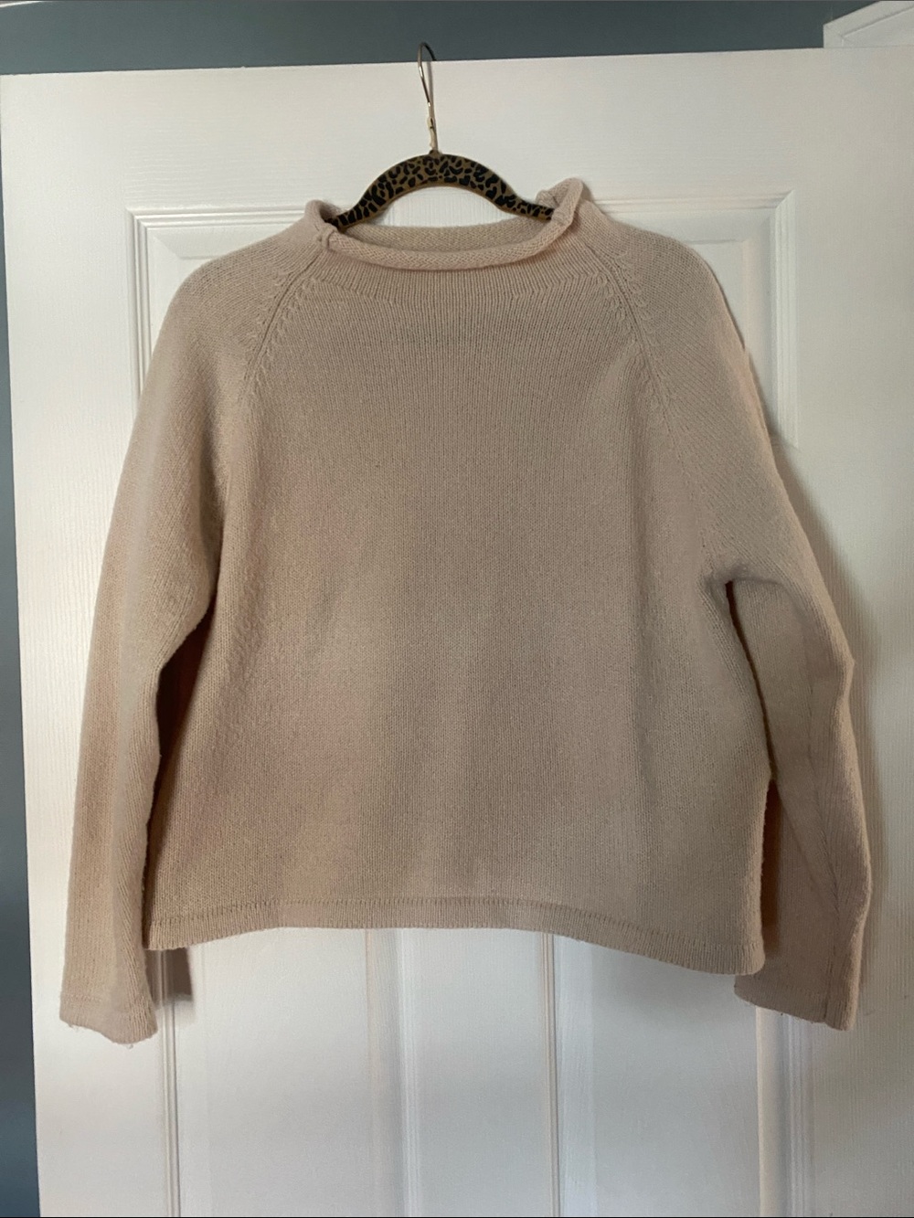 SHEIN Women's Crewneck Sweater in Light Beige
